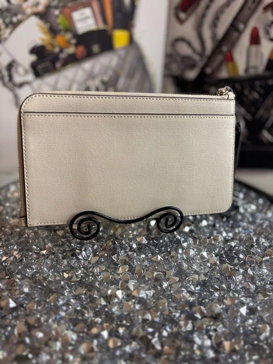 Kate Spade X disney New York Muppets Medium L-zip Wristlet nwt - Picture 5 of 13